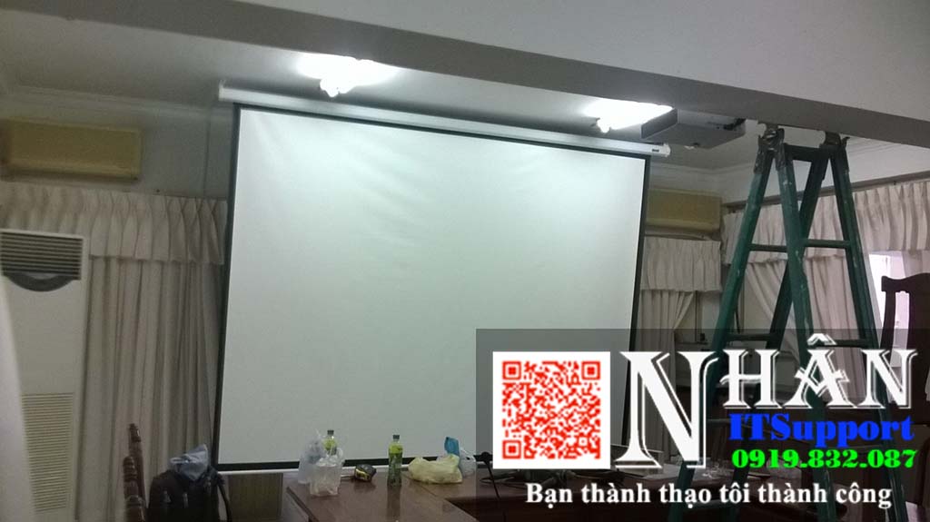 Đi điện - Treo máy chiếu - Màn Chiếu - Tivi tại Ủy Ban Nhân Dân TPCT